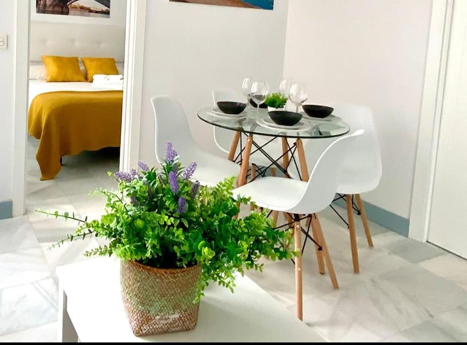 My Home In Triana, Luminoso Y Acogedor Apartamento — Photos 2